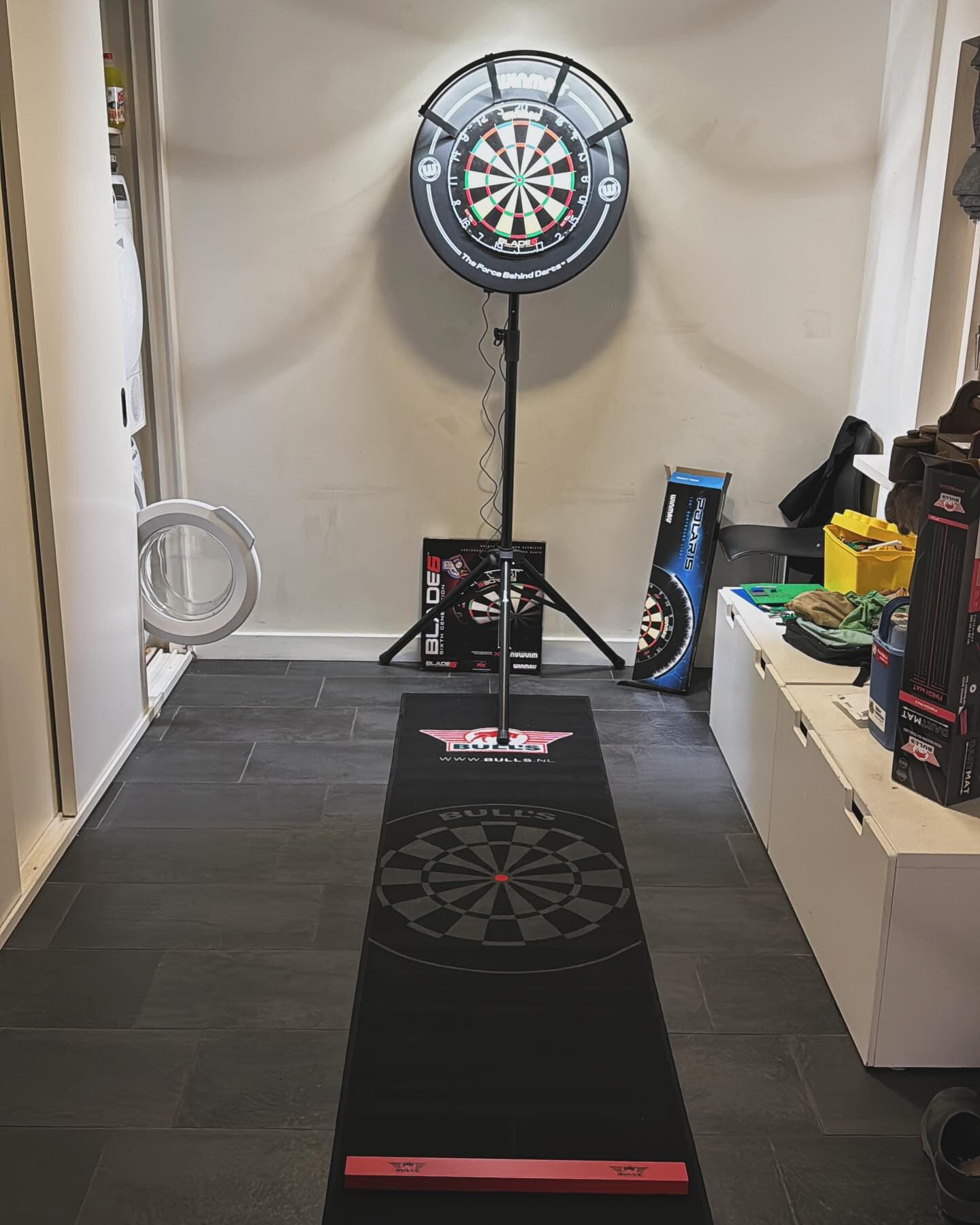 Even tussen de wasjes door de producten van #dartshopper testen . Blij mee. dartshopper top