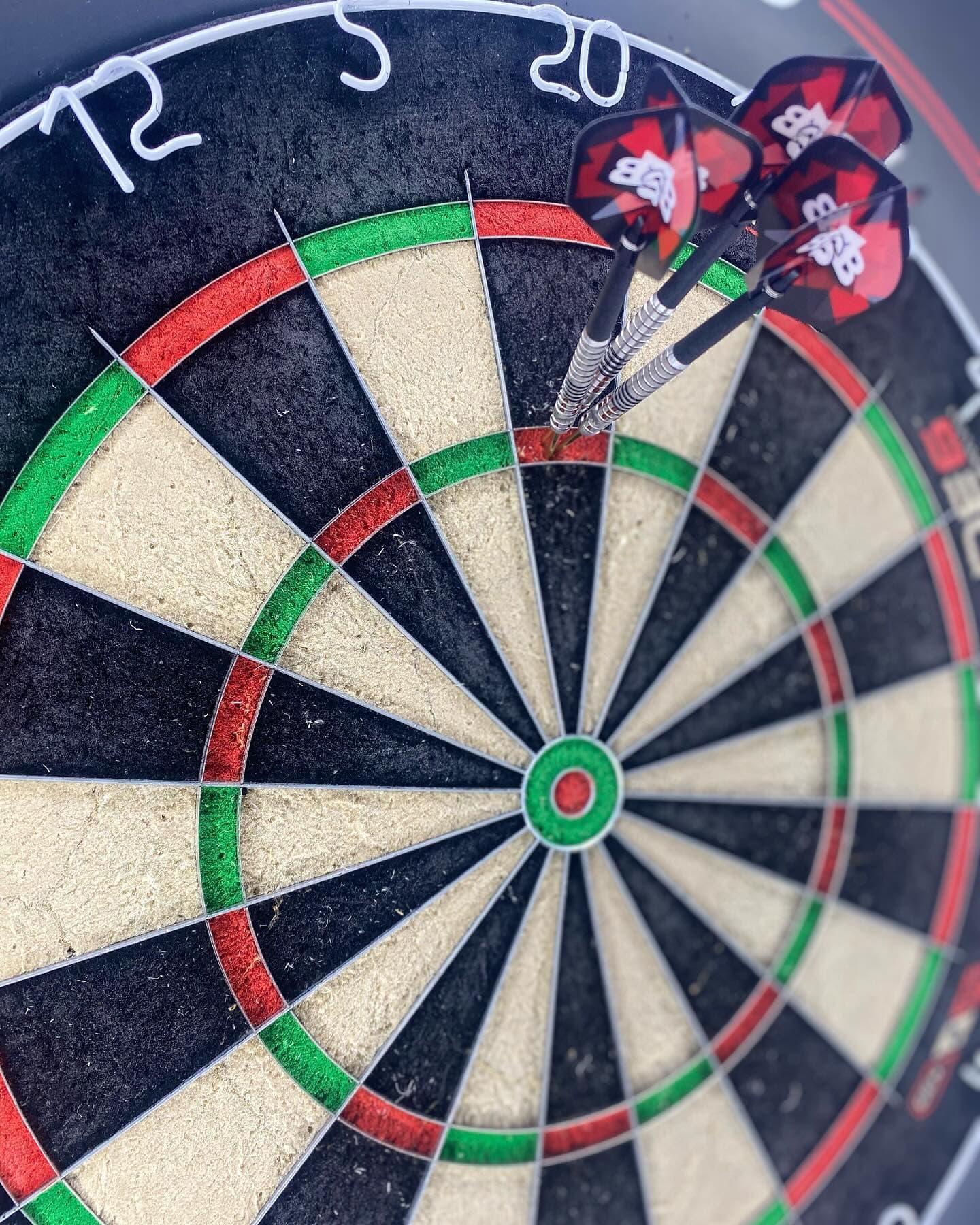 Freitag Training 🎯 mit neue Dartpfeilen von michael180smith 22G 
Danke an dartshopper für die Lieferung 🔥